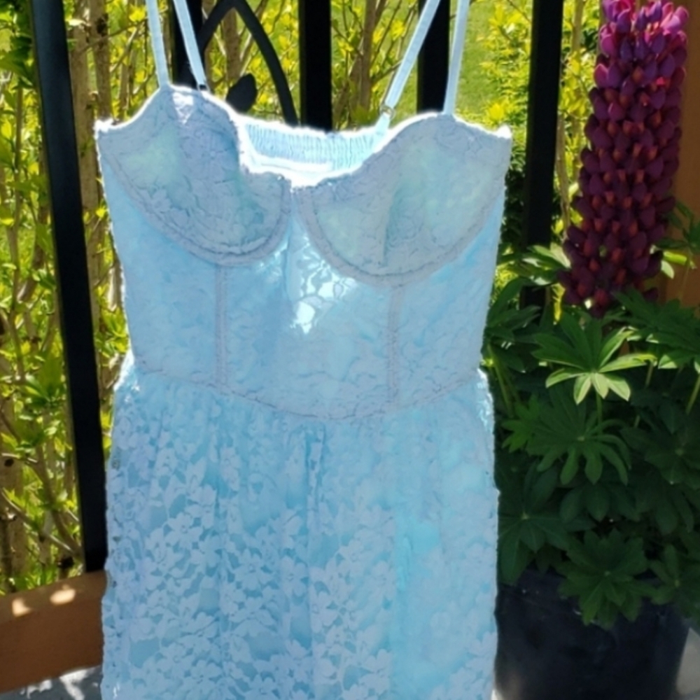 Ambercrombie & Fitch Robbins Blue Babydoll Dress